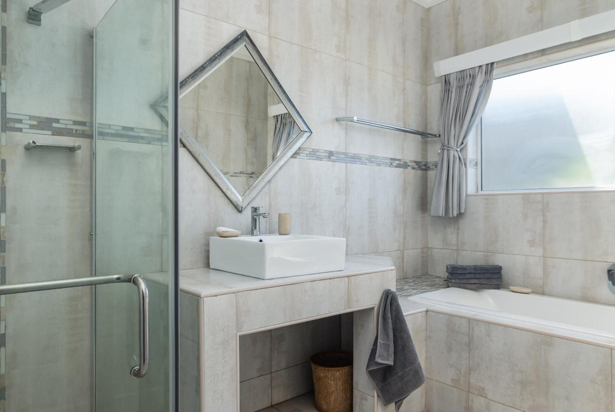 Le Rocella 4 - 2 Adults And 4 Children Only Apartment Ballito Exterior photo